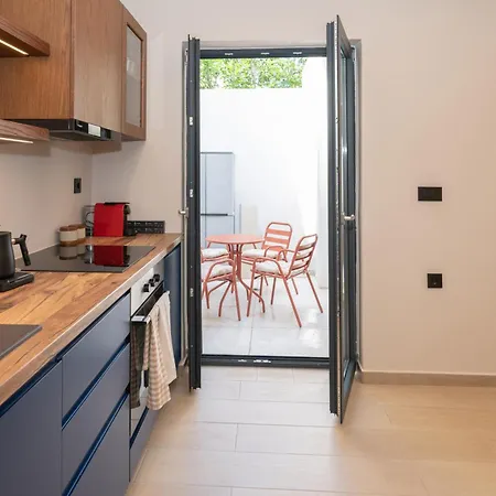 Smaro Terrablue 아파트 코스 타운